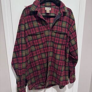 L.L. Bean Red and Green Plaid Flannel Casual Button Down Shirt Size M